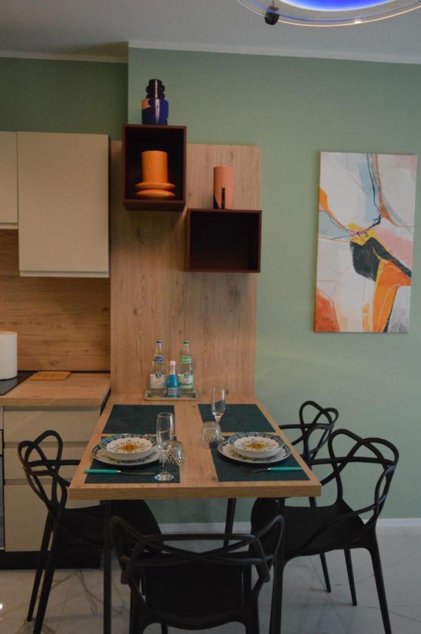 Dizeta Suite And Apartment サレルノ エクステリア 写真
